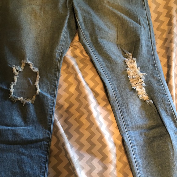 Fashion nova Highwaisted Jeans sz 11 - Picture 2 of 4